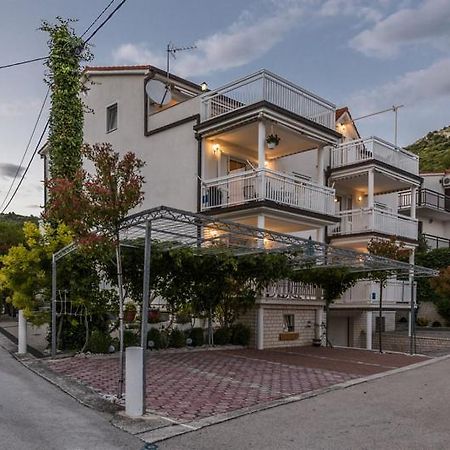 Apartments Luka - Trogir, Marina 150M From The Beach Luaran gambar