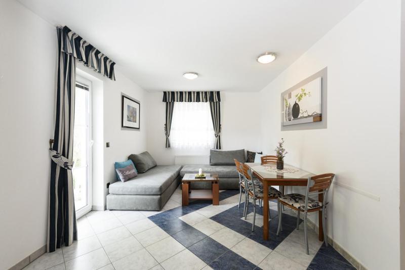 Apartments Luka - Trogir, Marina 150M From The Beach Luaran gambar
