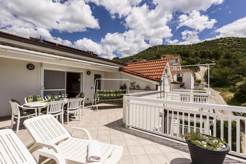 Apartments Luka - Trogir, Marina 150M From The Beach Luaran gambar